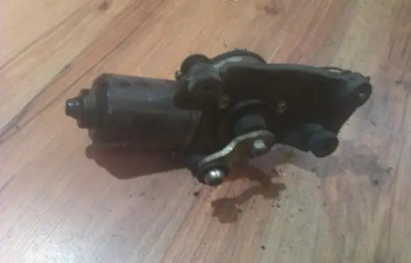 Mazda 626 Wiper motor 8491006680