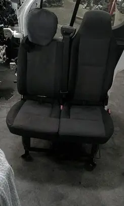 Renault Master III Front double seat UM9T