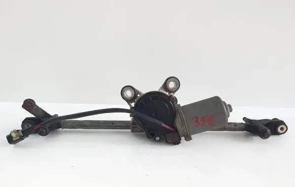 Chevrolet Captiva Front wiper linkage and motor