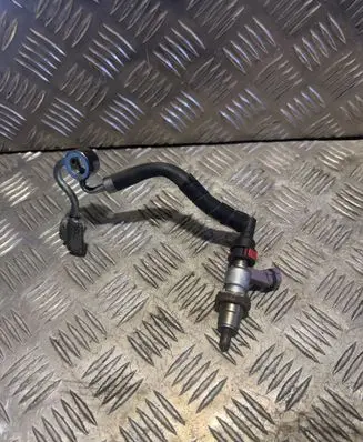 Toyota RAV 4 (XA40) Fuel injector 2371026012