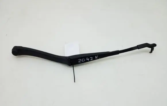 Mercedes-Benz E W212 Front wiper blade arm A2128200844