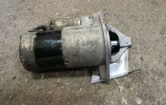 KIA Spectra Starter motor