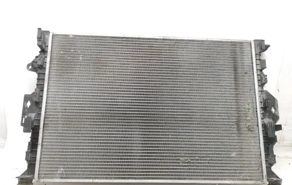 Volvo V40 Coolant radiator