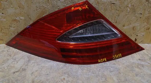 Mercedes-Benz CLS C219 Rear/tail lights A2198200764