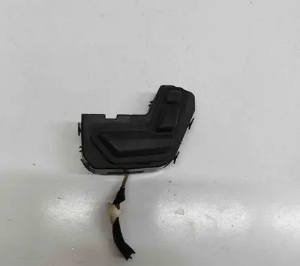 Mercedes-Benz ML W166 Seat control switch A1669053800