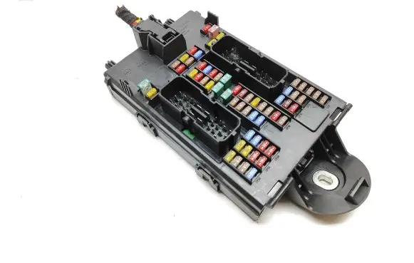 Volvo S90, V90 Fuse box set 31346672 0231657 K067R