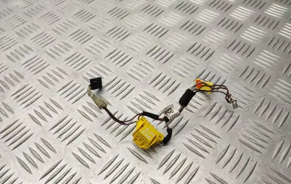 Skoda Octavia Mk3 (5E) Airbag squib ring wiring 5E0971584A 4H0972208D
