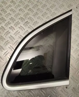 Volvo V40 Rear side window 43R006723 E000255