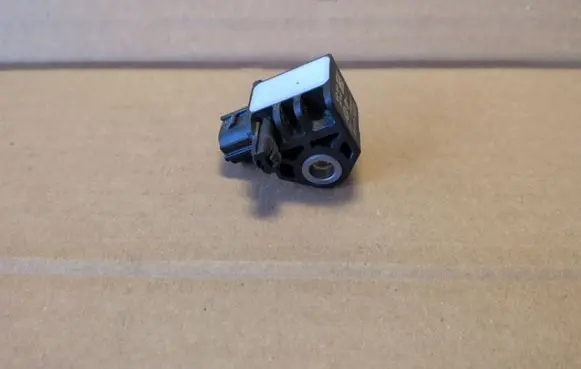 KIA Stonic Airbag deployment crash/impact sensor 95920H8000 201119X0008A