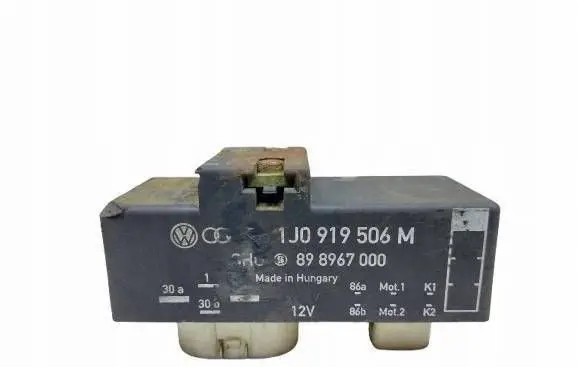 Volkswagen Polo Coolant fan relay 1J0919506M 898967000