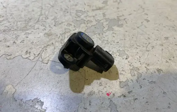 Mercedes-Benz C W203 Air pressure sensor A0051537228 081608