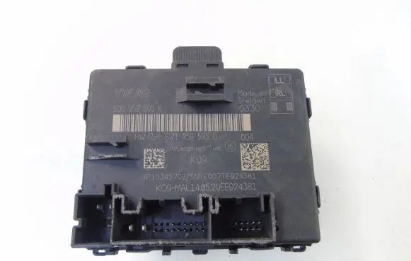 Audi A3 8Y Other control units/modules 5Q0959595K