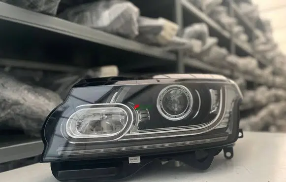 Rover Range Rover Headlight/headlamp CK5213W030JB CK5213W030KA