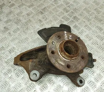 Volkswagen Crafter Front wheel hub 2N0407257B