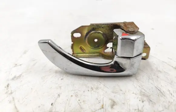 KIA Sorento Rear door interior handle 6113