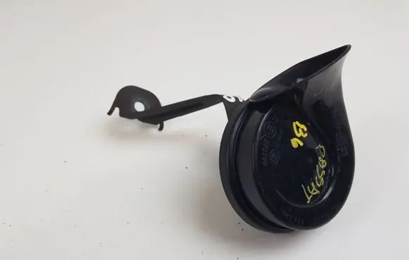 Volkswagen PASSAT B6 Horn signal A28657625 A046326