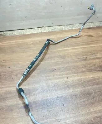 BMW 3 E90 E91 Air conditioning (A/C) pipe/hose 6989308