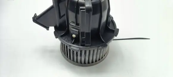 Audi A5 8T 8F Heater fan/blower U0852003