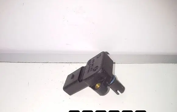 Volkswagen Golf IV Camshaft speed sensor 036906051