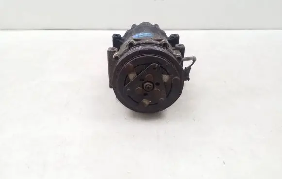 Volvo V50 Air conditioning (A/C) compressor (pump) 3M5H19D629HD