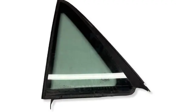 Mercedes-Benz GLE (W166 - C292) Rear vent window glass A1667301355 1667301355 A1667301555