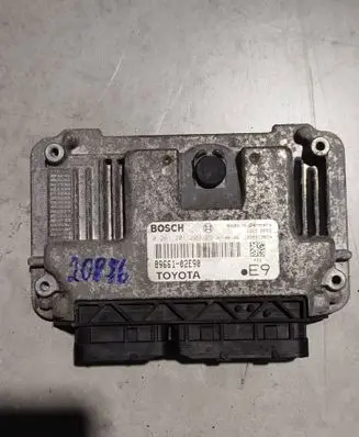 Toyota Auris 150 Engine control unit/module 8966102e90