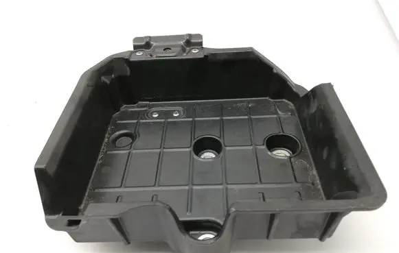 Battery box tray