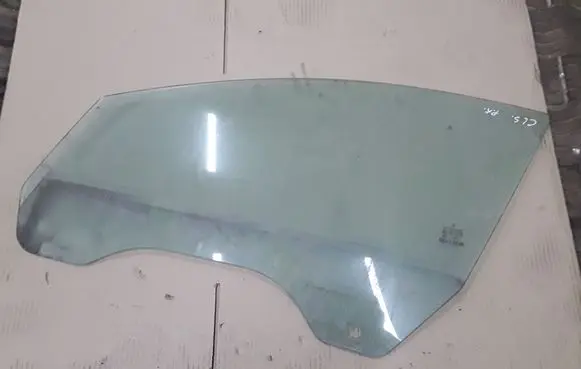 Mercedes-Benz CLS C219 Front door window glass four-door 43R001026 E000232