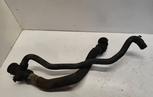 Audi A4 S4 B6 8E 8H Engine coolant pipe/hose 8E0121055N