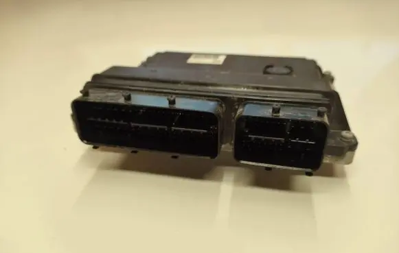 Toyota Prius (XW30) Engine control unit/module 8966147280 2753007394