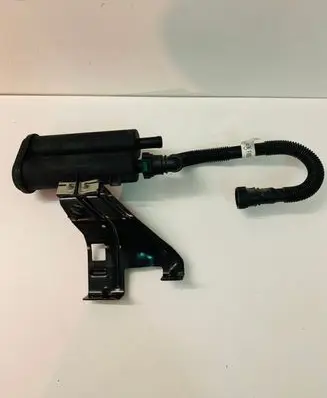 Active carbon filter fuel vapour canister