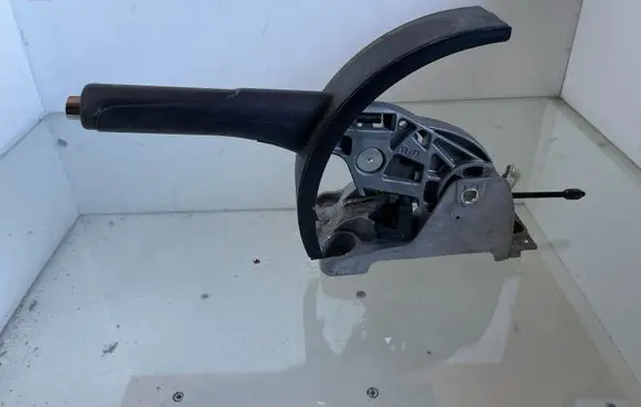 Seat Toledo III (5P) Handbrake/parking brake lever assembly 1K0711303