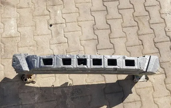 Volkswagen PASSAT CC Front bumper support beam 