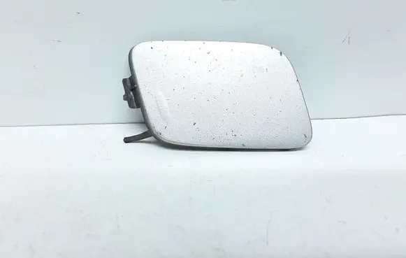 Volvo V70 Front tow hook cap/cover 30678641
