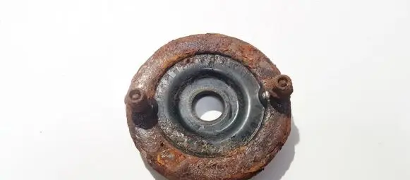 Volkswagen PASSAT B5 Coil spring mount 8d0412109a