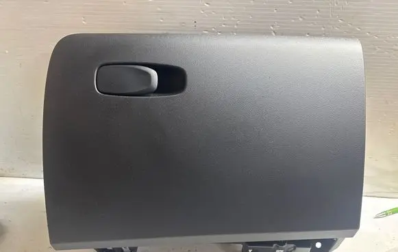 Volvo V60 Glove box 31322830