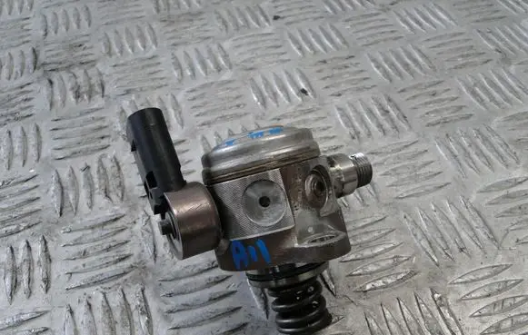 Volkswagen Golf VIII In-tank fuel pump