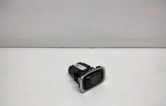 Volvo V70 Engine start stop button switch 31456645 10135168