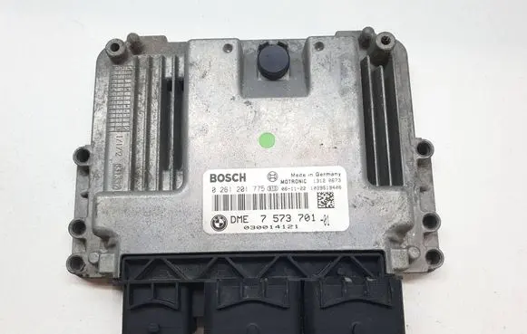 Mini One - Cooper Coupe R56 Engine control unit/module 0261201775 7573701 030014121