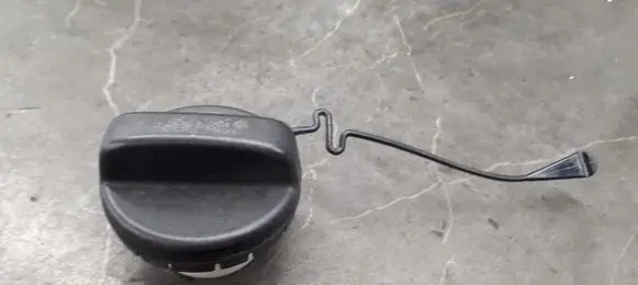 Toyota Corolla E140 E150 Fuel tank filler cap 