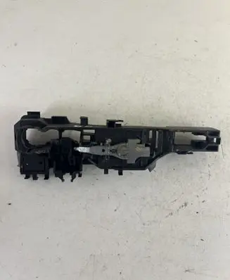 Renault Megane II Rear door exterior handle/bracket 8200028463 820002846