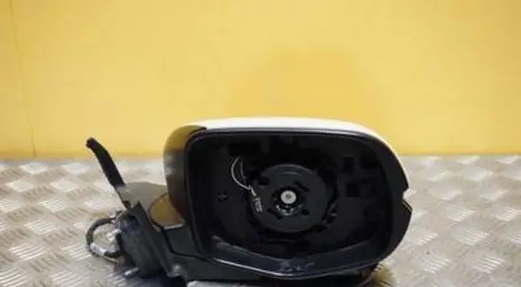 Honda Pilot II Front door electric wing mirror 76200-TG7-A111-M6 1886