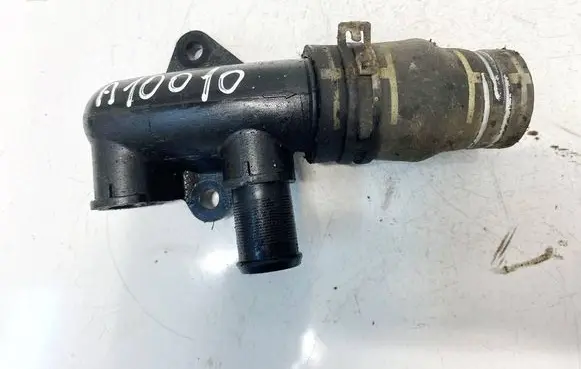 Engine coolant pipe/hose