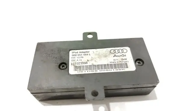 Audi A3 S3 8P Other control units/modules 000051444L