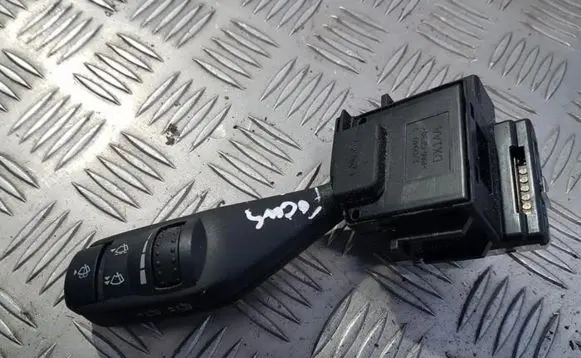 Ford Focus Wiper control stalk 17D940 4M5T-17A553-BD