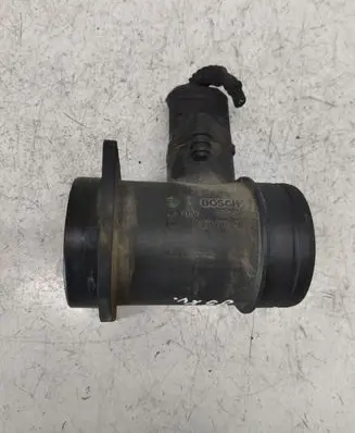 Audi A4 S4 B5 8D Mass air flow meter 0281002216