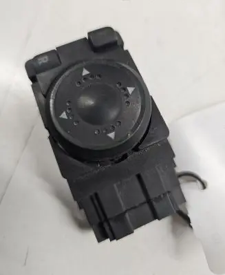 Volkswagen PASSAT B5 Wing mirror switch 3B1959565