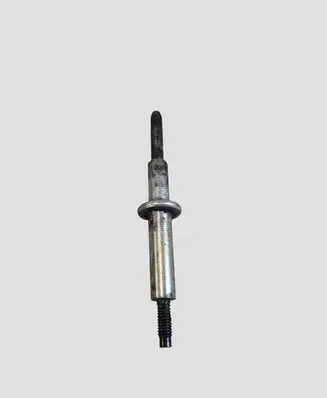 Mazda CX-7 Fuel Injector clamp holder