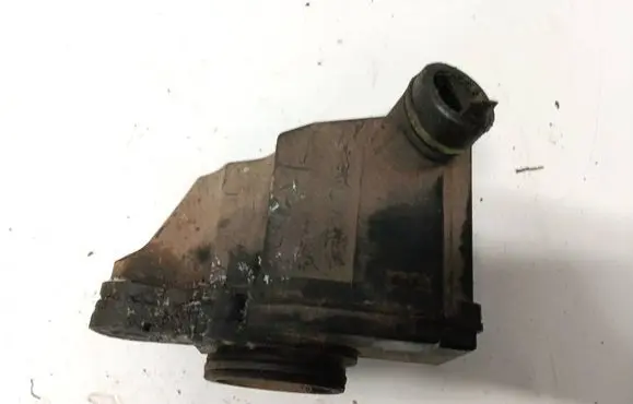 Volkswagen Polo Oil breather separator 036103464g