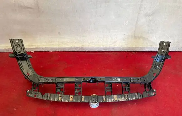 Ford Mustang VI Radiator support slam panel
